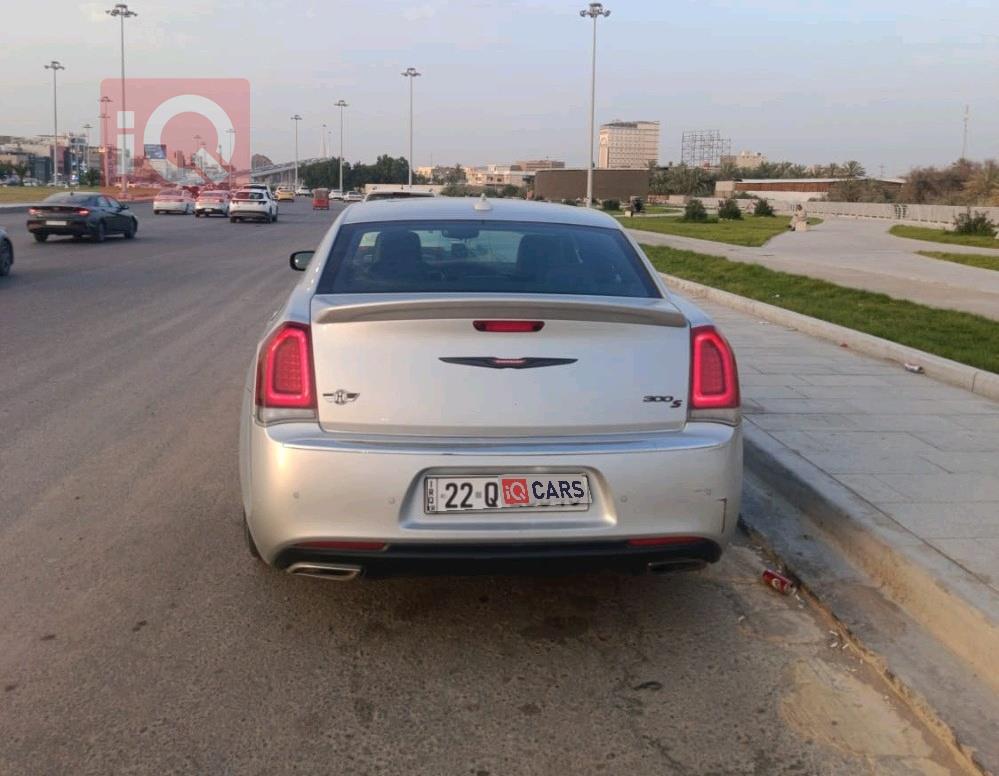 Chrysler 300